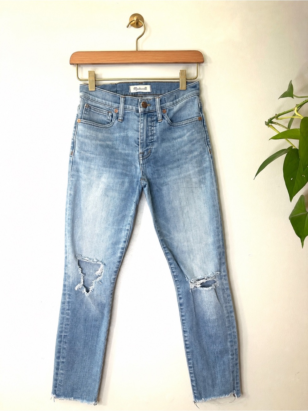 Madewell 9” Mid-Rise Skinny Ankle Jeans Distressed Size 24